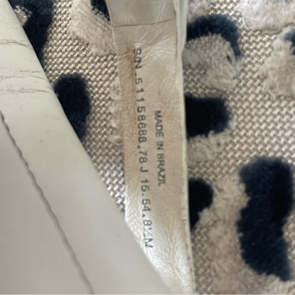 Tory Burch Sandals - Picture 2 of 3